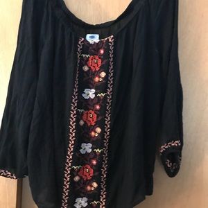 Old navy off the shoulder boho shirt